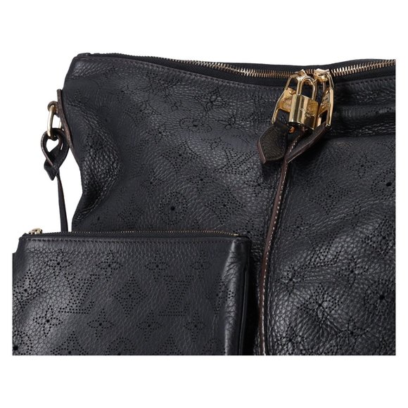 Louis Vuitton Selene MM Medium Hobo Tote Crossbody Mahina Leather Black - Picture 13 of 16